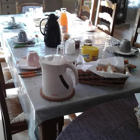 Au Passage Des Grues Bed & Breakfast Drosnay