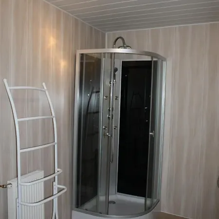 Au Passage Des Grues Bed & Breakfast 3*